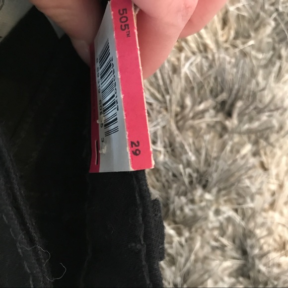 LEVI'S SHORTS - Picture 4 of 6